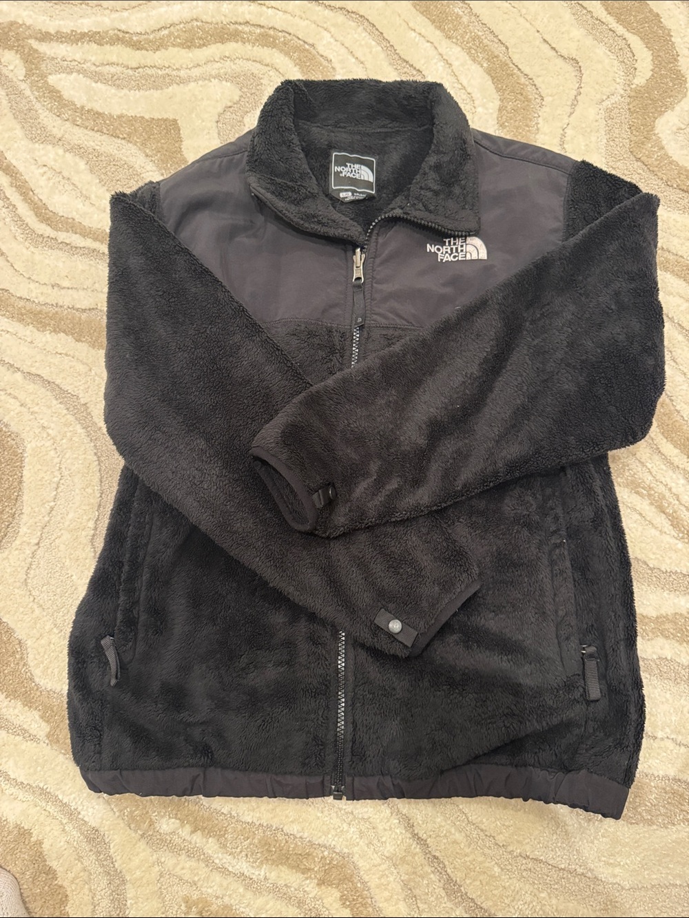 The North Face Black Fleece Jacket for Kids